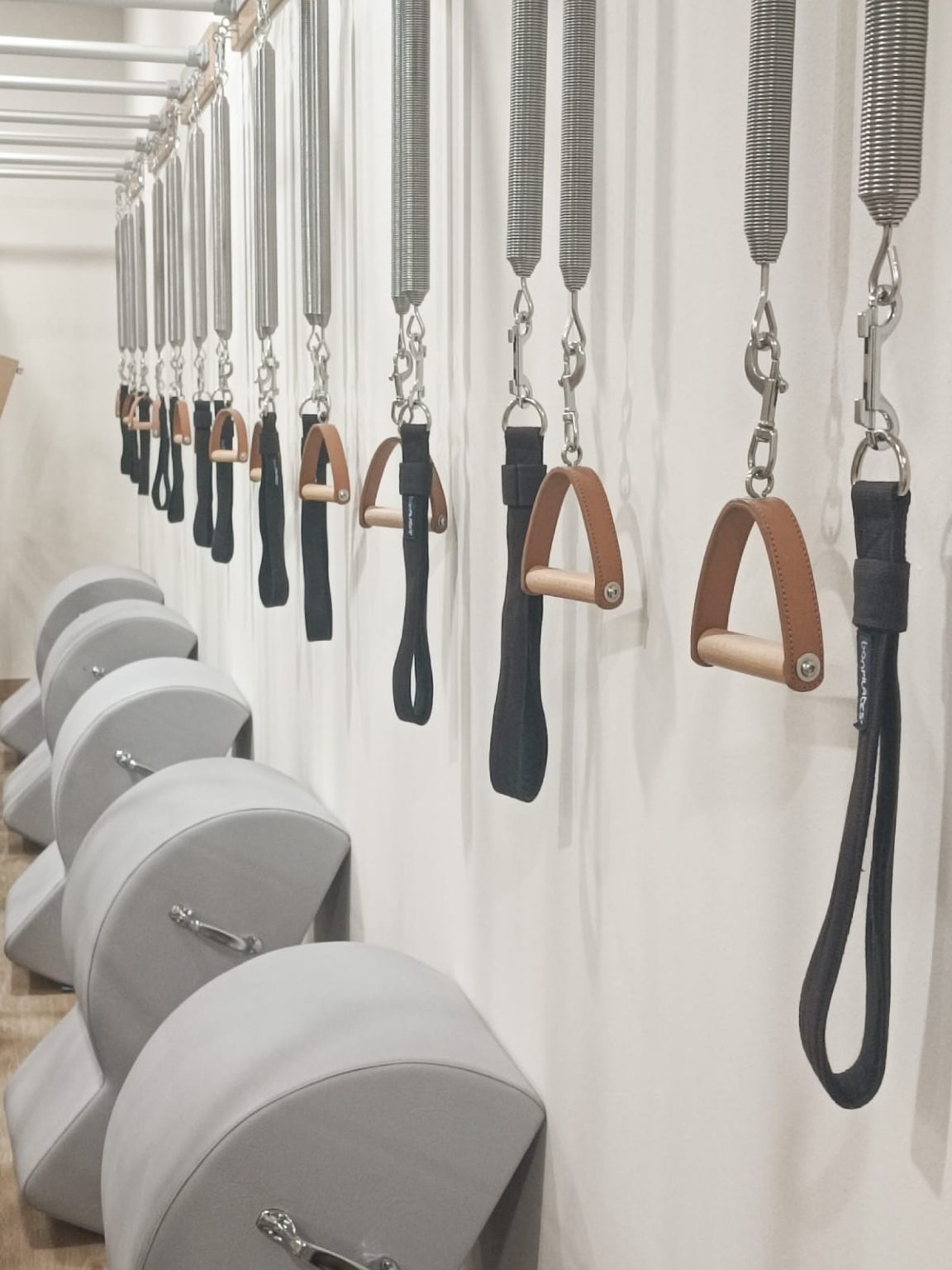 reformer de pilates en sevilla para entrenamiento consciente y técnico